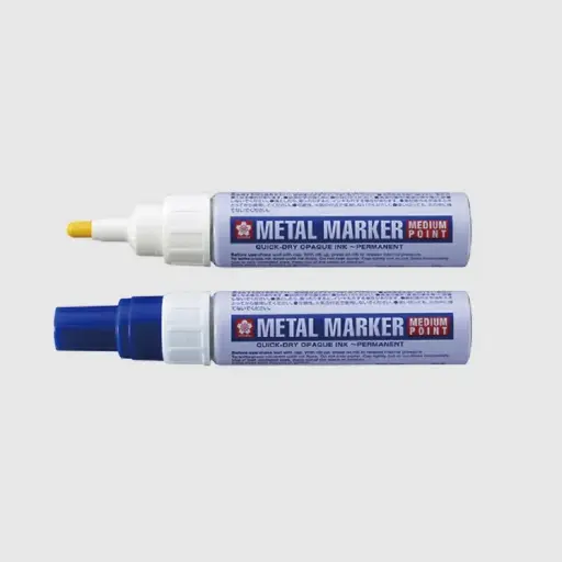 [17.METALMARK.M.WHITE] SAKURA - MARKEERSTIFT METAL MARKER MEDIUM